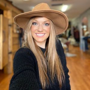 Meet your Posher, Alexa